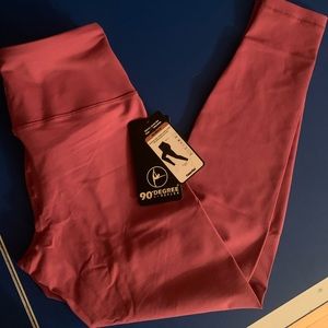 90 Degree Pomberry Leggings